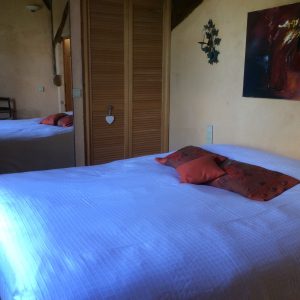 Albi, Cordes sur Ciel, Monestiés, Gaillac & Tarn ✅ Chambre d’Hôtes Insolite ✅ Alentours Albi & Cordes sur Ciel dans le Tarn (81) ⭐ Spa Jacuzzi Privatif ⭐ Piscine